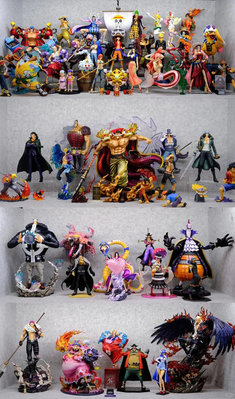 One Piece Premium Mystery Blind Box Figure