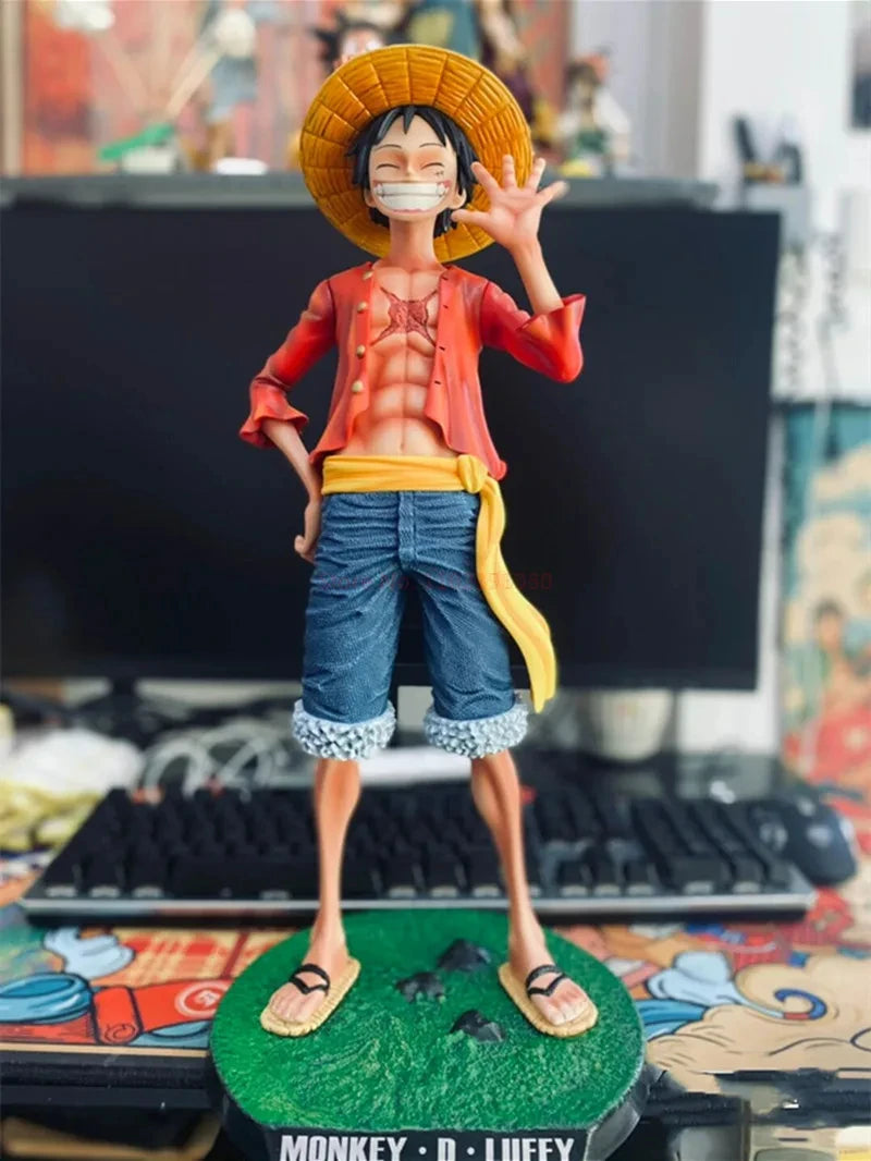One Piece Luffy Large Smiley GK Statue (42.5cm)